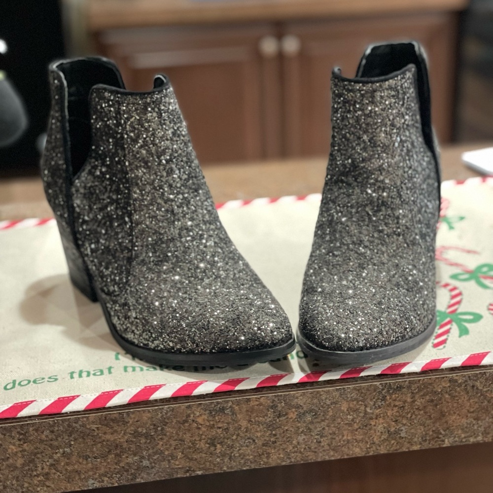 Not rated black glitter booties size 8.5